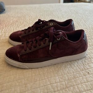 Nike Blazer Burgundy Velvet